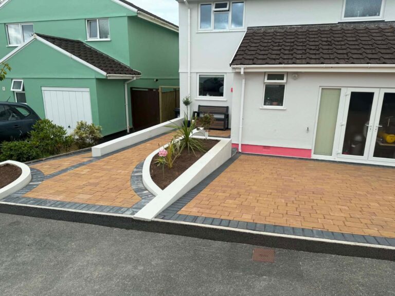 Block paving driveway installation